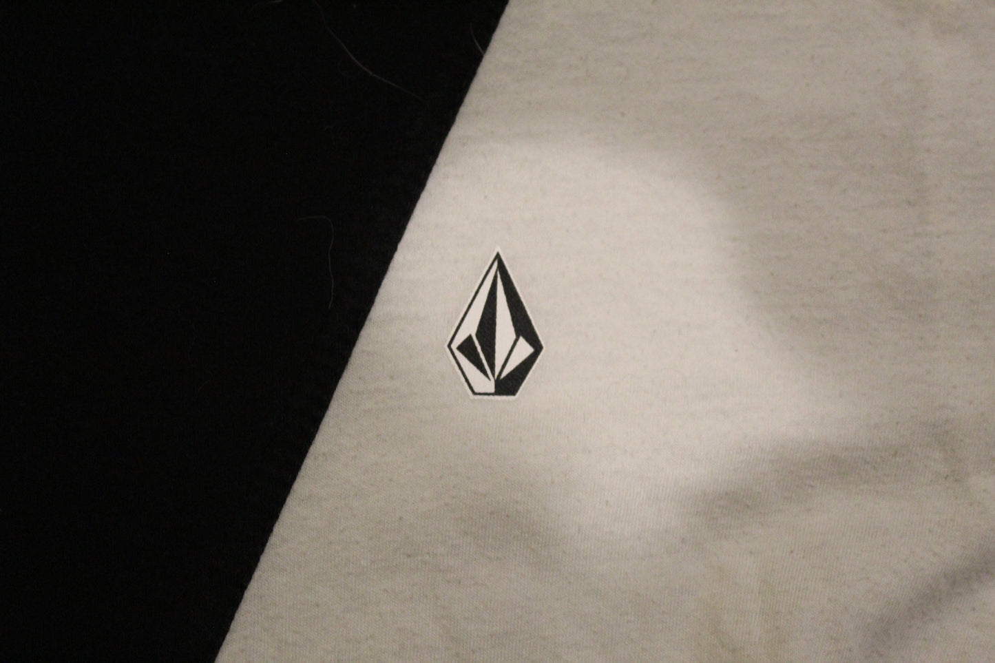 00s Rare Volcom Split Tee - Revival Surfwear