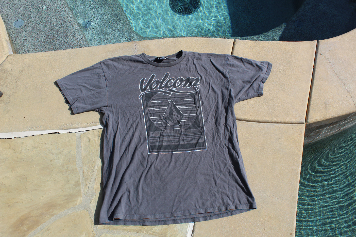 00s Vintage Volcom Front Hit Tee