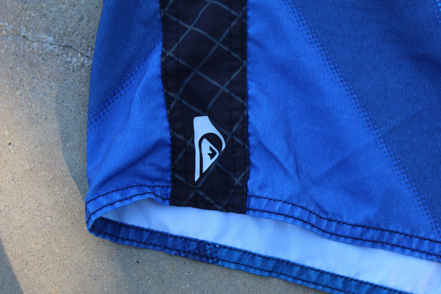 00s Vintage Quiksilver Baggy Boardshorts
