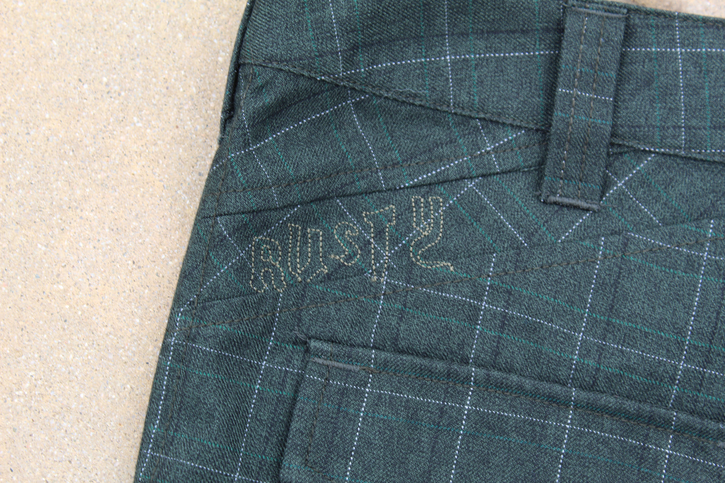 00s Vintage Rusty Embroidered Shorts