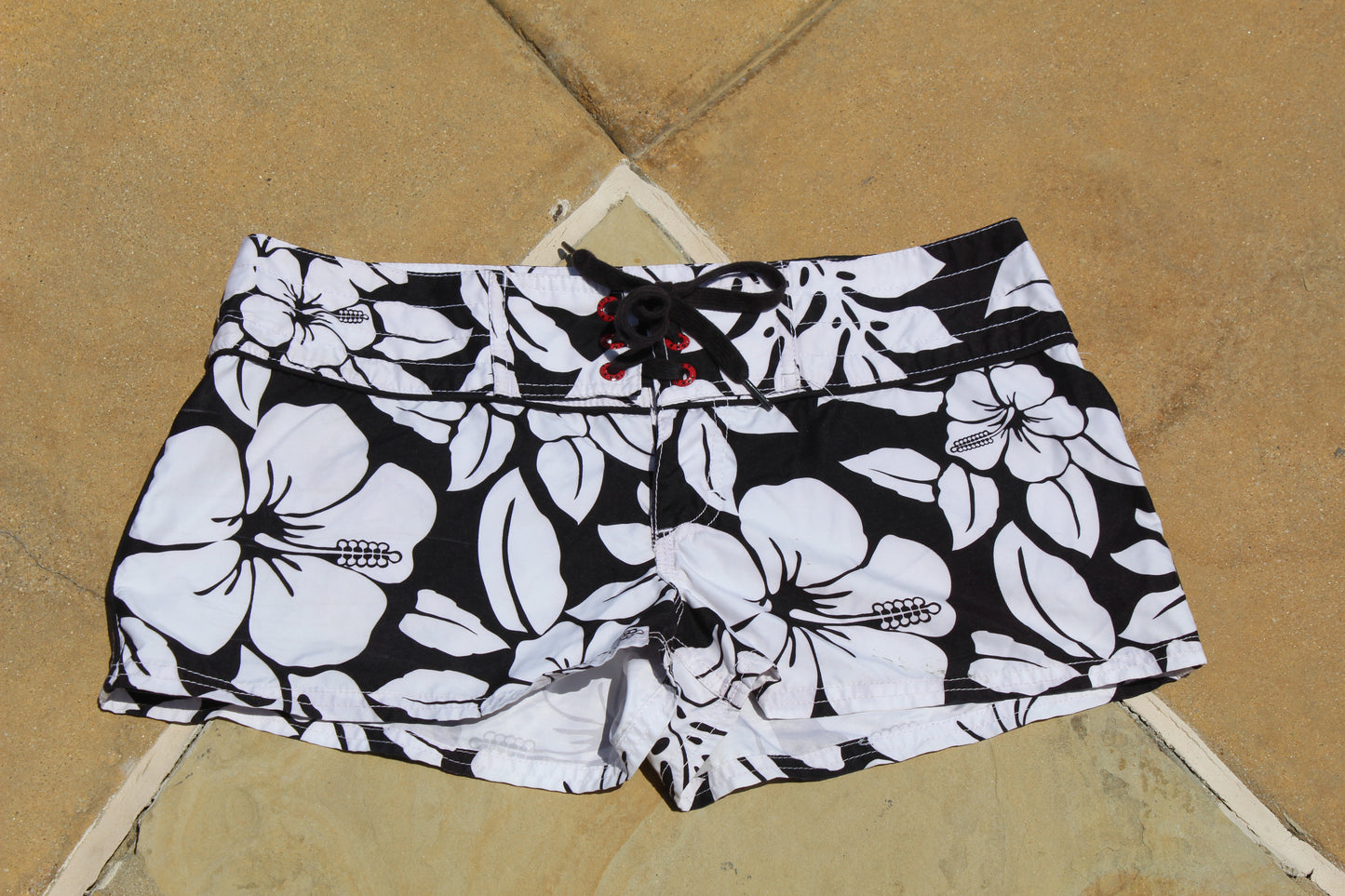 90s Rare Vintage Roxy Floral Shorts