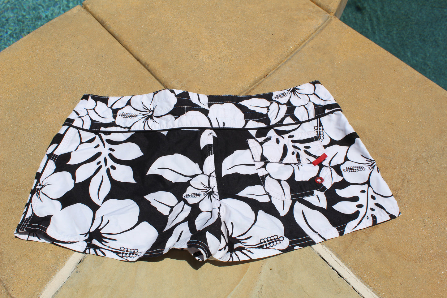 90s Rare Vintage Roxy Floral Shorts