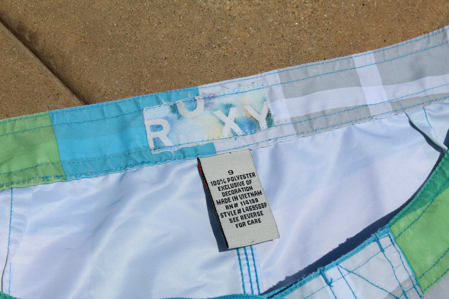 90s Vintage Roxy Embroidered Boardshorts with Finkey/Waxcomb
