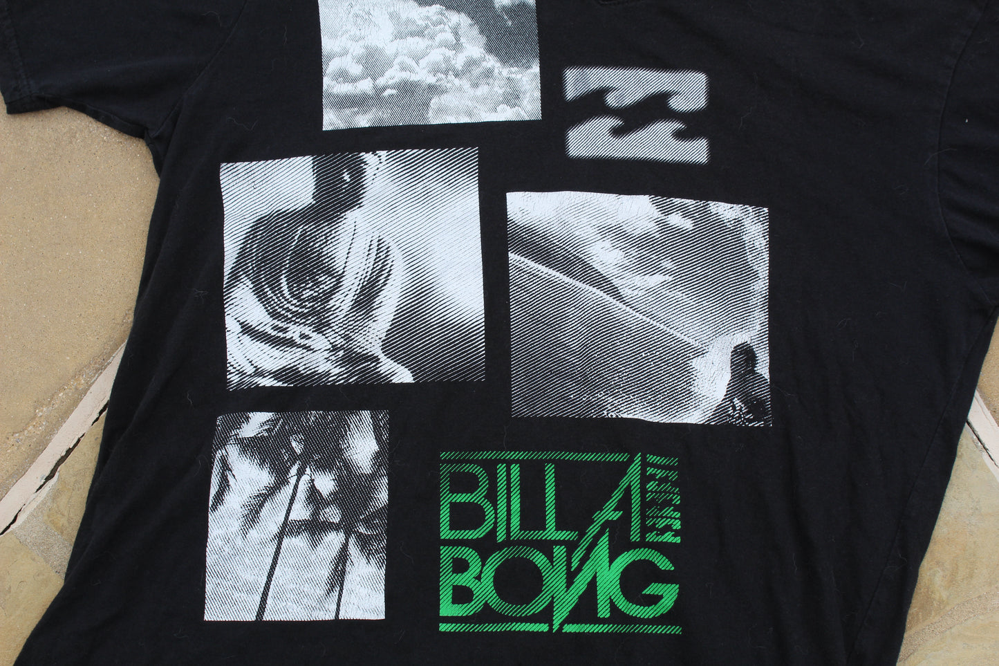 Y2K Vintage Billabong Photos Tee