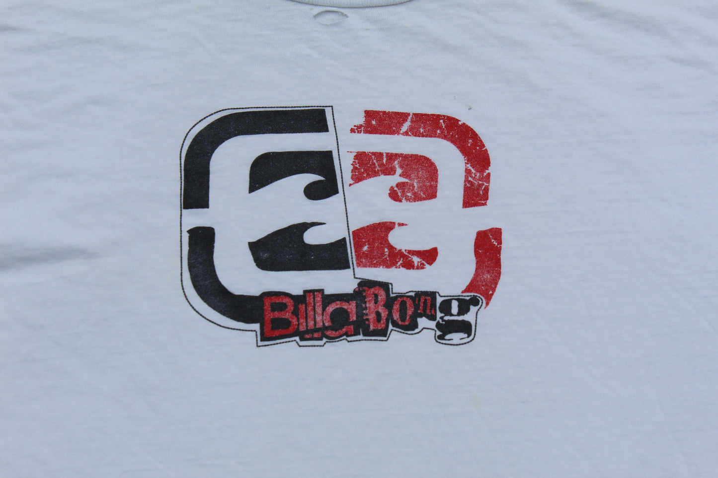 Y2K Vintage Billabong Graffiti Spellout Tee