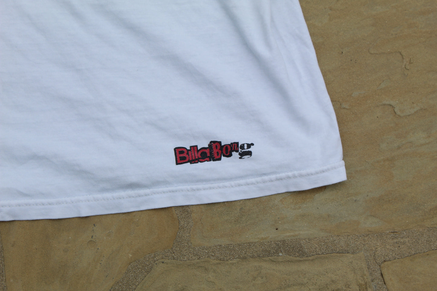Y2K Vintage Billabong Graffiti Spellout Tee