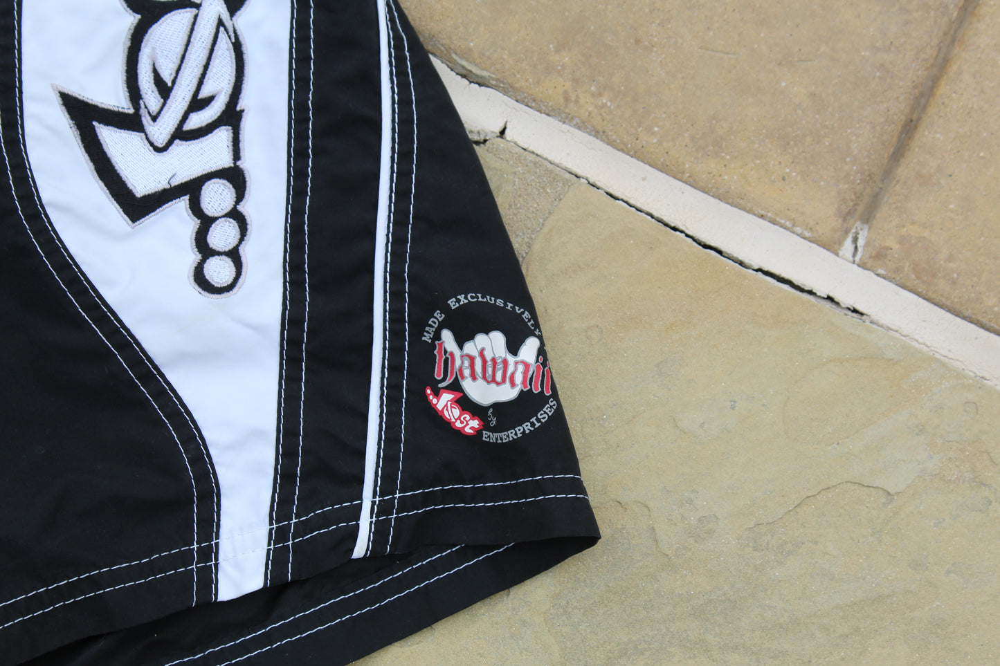 00s Vintage Lost Enterprise Boardshorts