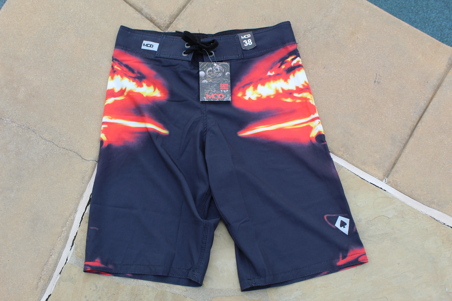 00s Deadstock More Core Division Mind Blown Baggy Boardshorts