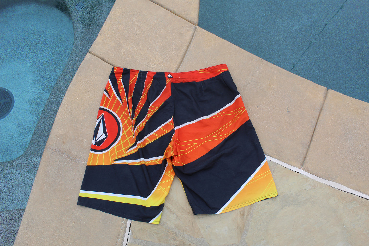 Y2K Rare Volcom Spinning Baggy Boardshorts