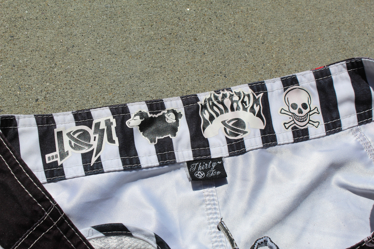 Y2K Super Rare Lost Enterprises Dragon Girl Baggy Boardshorts