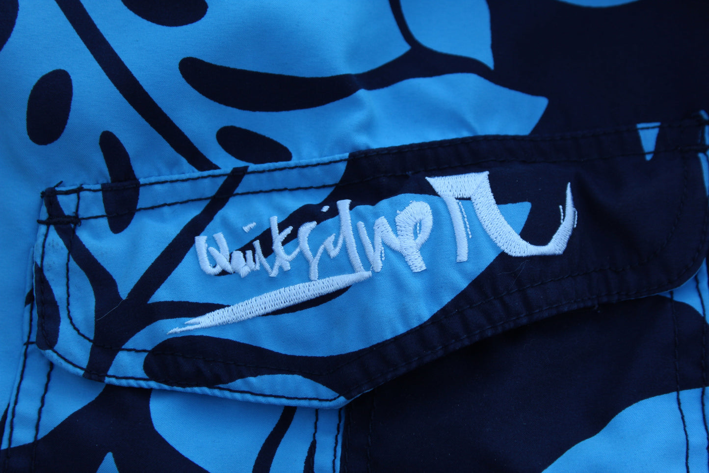 Y2K Floral Blue Quiksilver Boardshorts [w34"] - Revival Surfwear