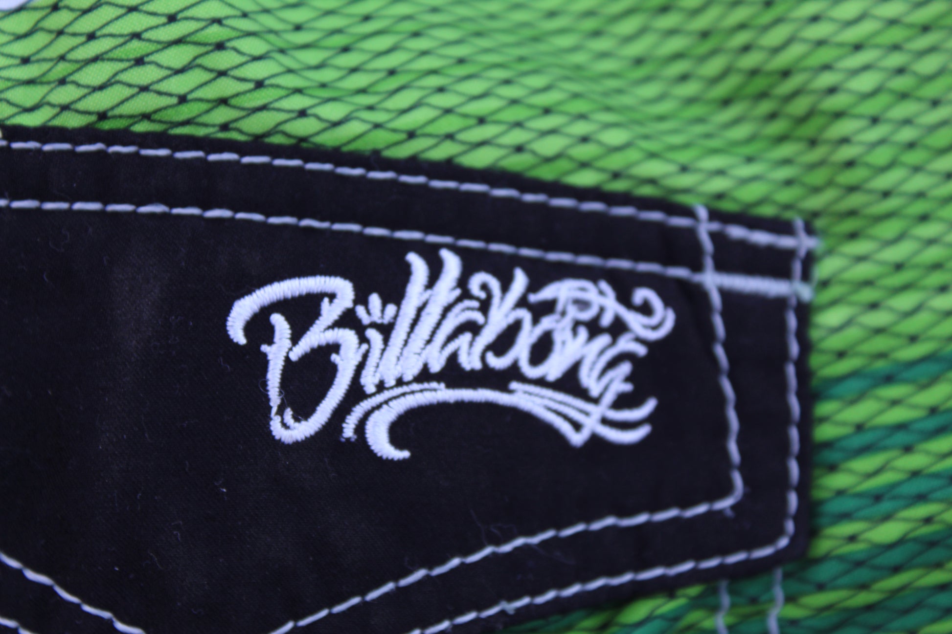 Y2K Sarape Pattern Billabong Boardshorts [w31"] - Revival Surfwear