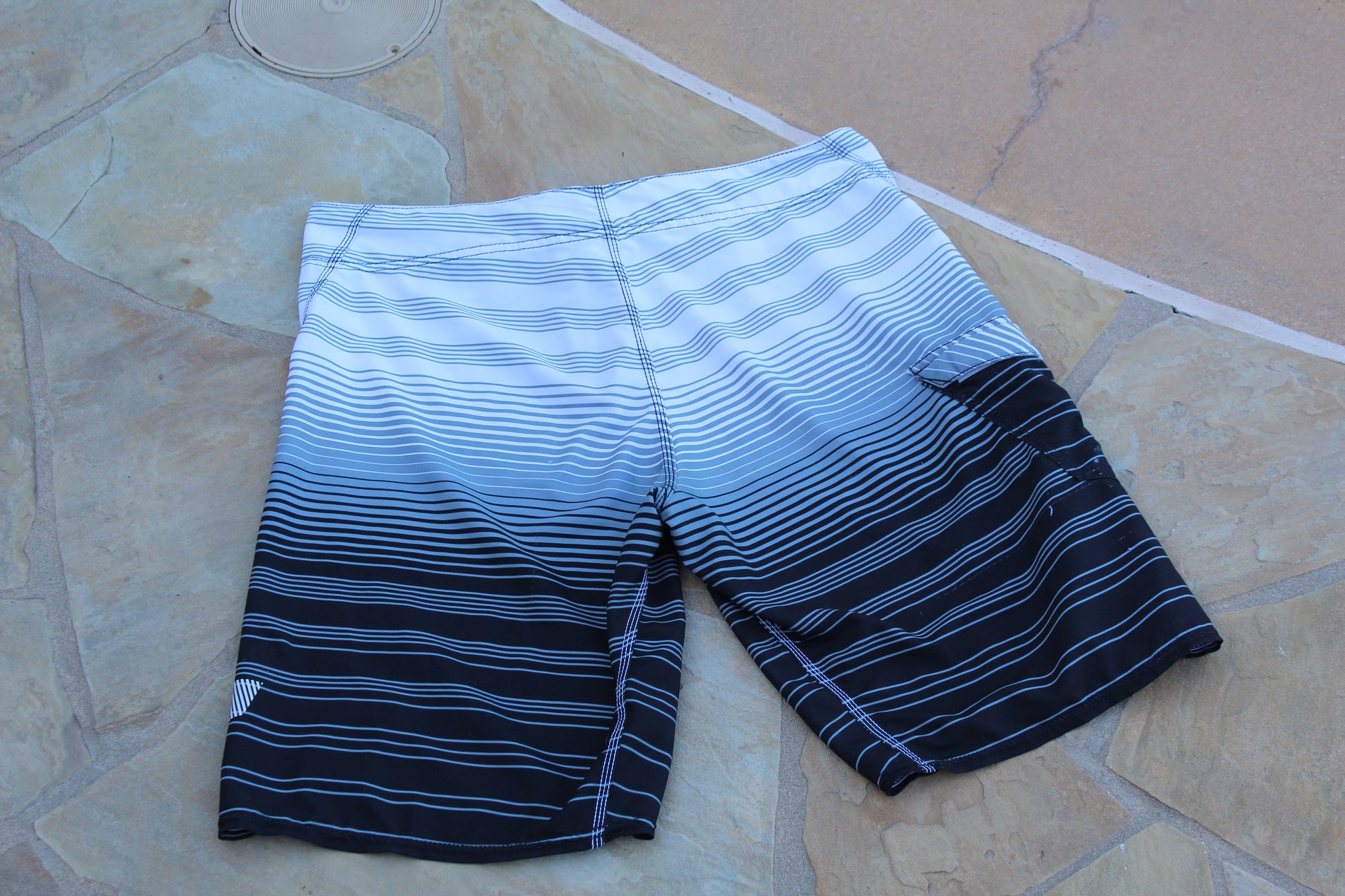 Y2K Striped Billabong Boardshorts [w36"] - Revival Surfwear
