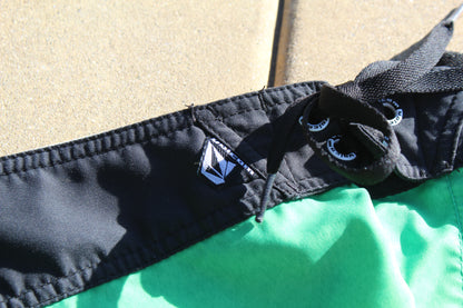 90s Vintage OG Volcom Baggy Boardshorts