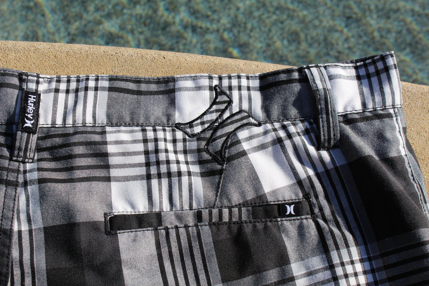 Y2K Vintage Hurley Baggy Plaid Shorts