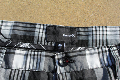 Y2K Vintage Hurley Baggy Plaid Shorts