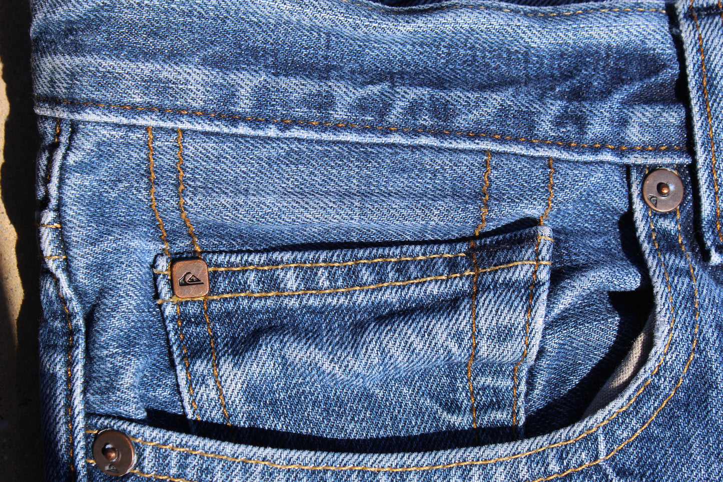 00s Vintage Quiksilver Womens Jeans