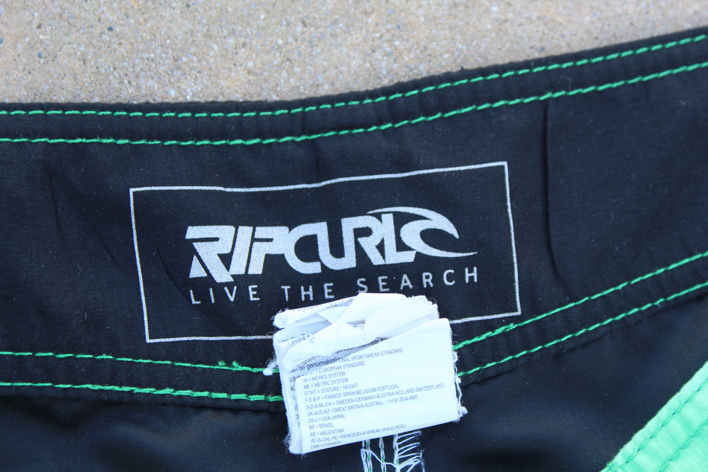00s Vintage Rip Curl Baggy Boardshorts