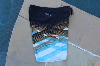 00s Vintage Billabong Platinum X Boardshorts