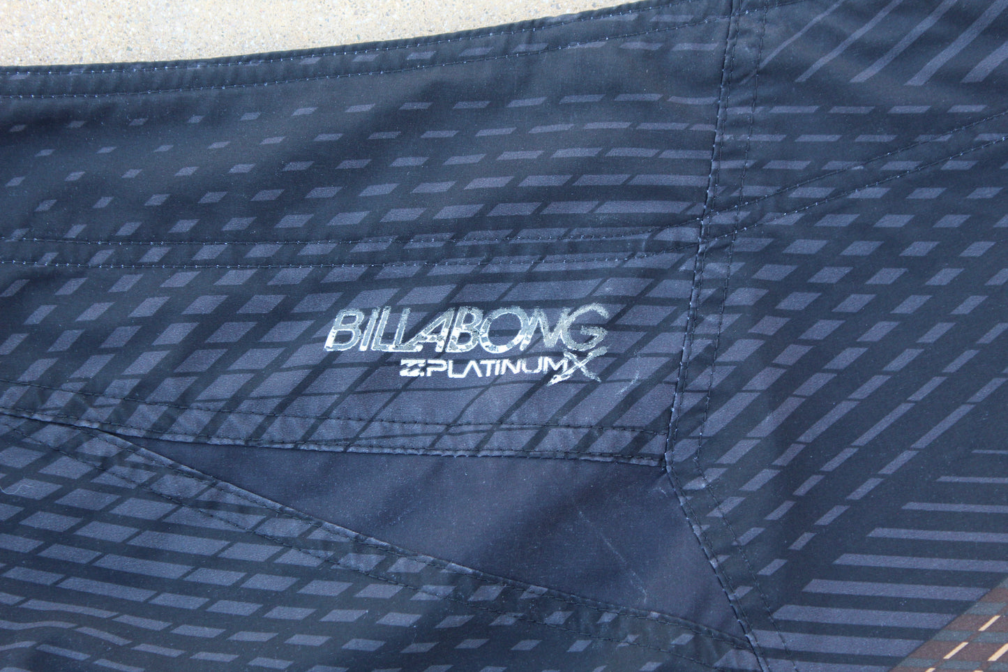 00s Vintage Billabong Platinum X Boardshorts