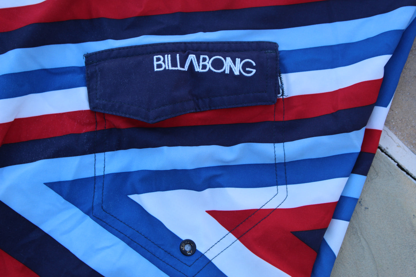 00s Vintage Billabong Star Boardshorts