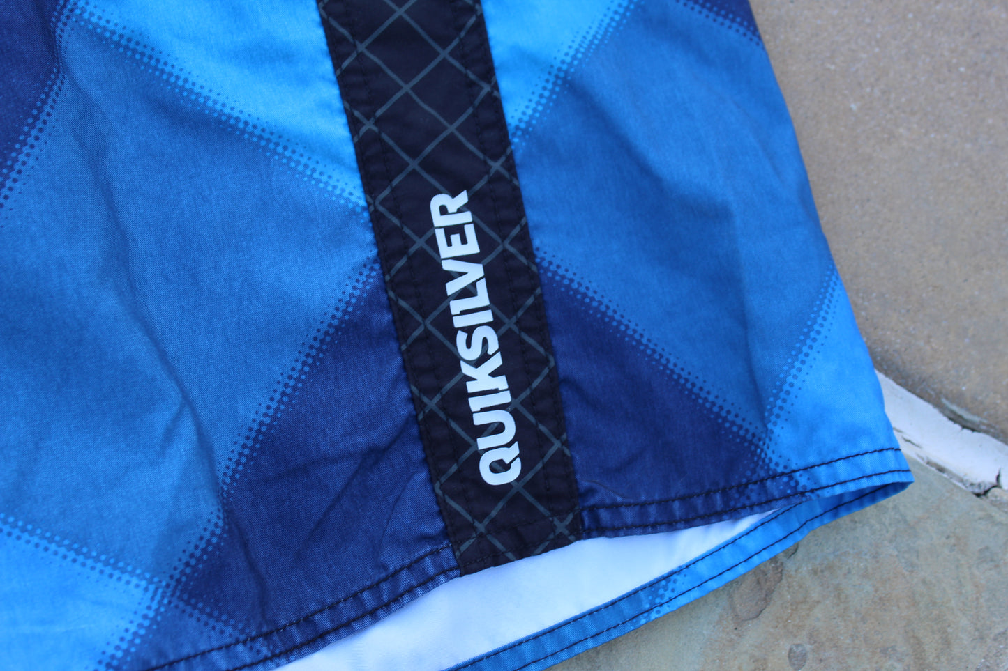 00s Vintage Quiksilver Baggy Boardshorts