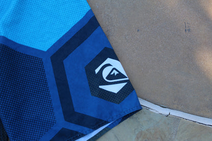 00s Vintage Quiksilver Cypher Series Boardshorts