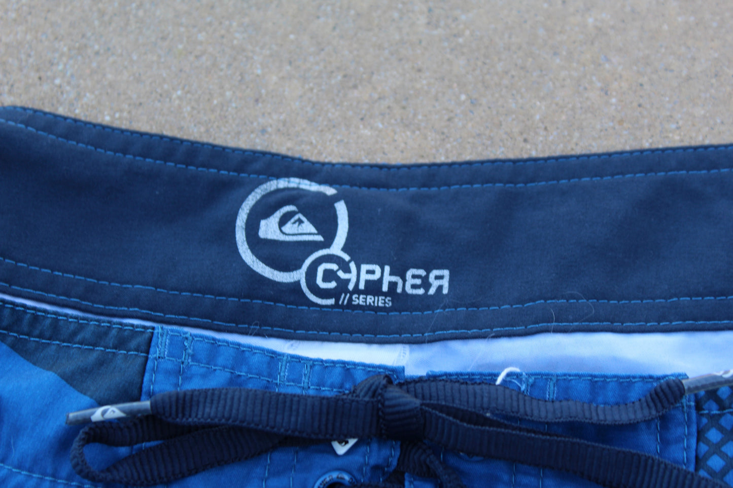 00s Vintage Quiksilver Cypher Series Boardshorts