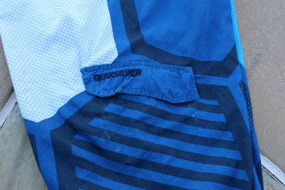 00s Vintage Quiksilver Cypher Series Boardshorts