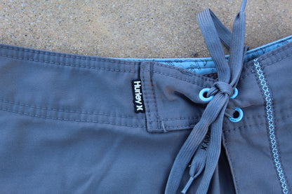 90s Vintage Hurley Baggy Boardshorts
