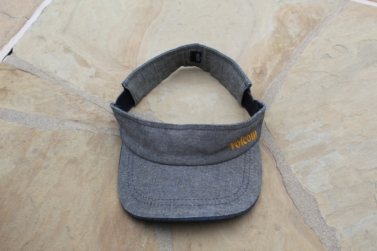 00s Rare Vintage Volcom Visor