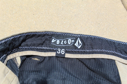 Y2K Rare Vintage Volcom Pattern Shorts