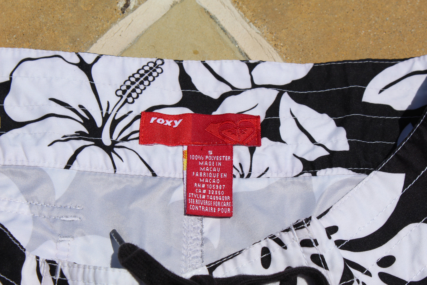 90s Rare Vintage Roxy Floral Shorts