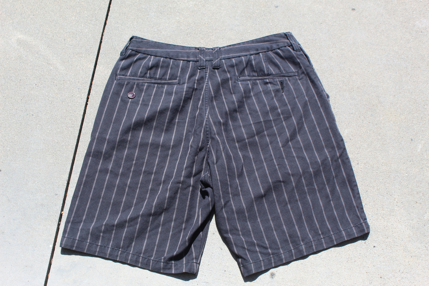 00s Billabong Corpo Striped Shorts