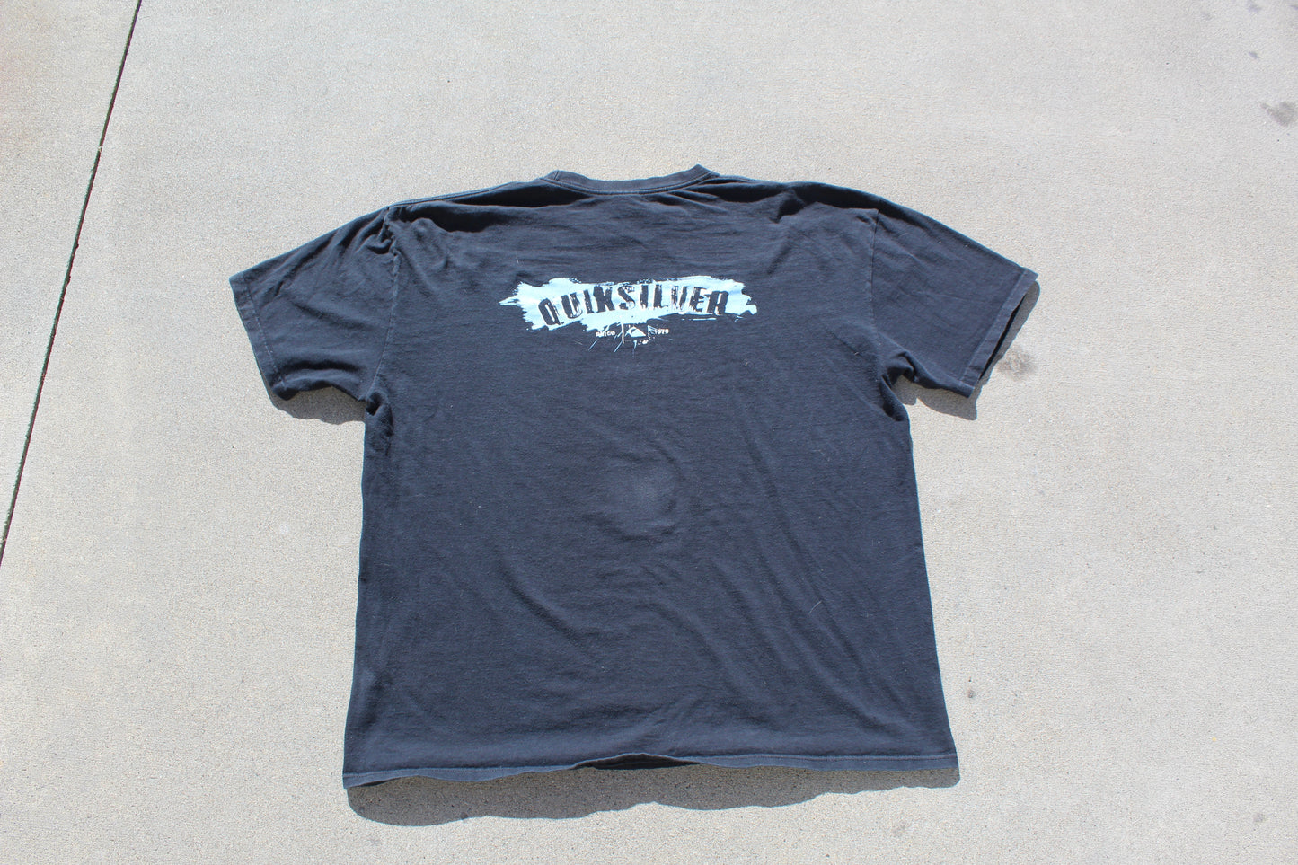 Y2K Quiksilver Splatter Tee (XL) - Revival Surfwear