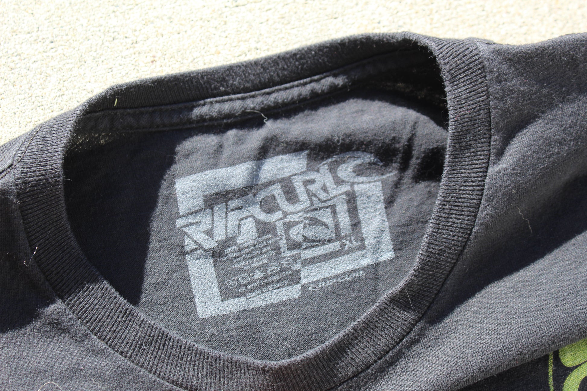 Y2K Rip Curl Classic Tee (XL) - Revival Surfwear