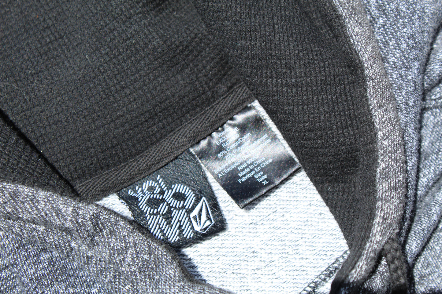 Y2K Volcom Baggy Zip Up (L) - Revival Surfwear