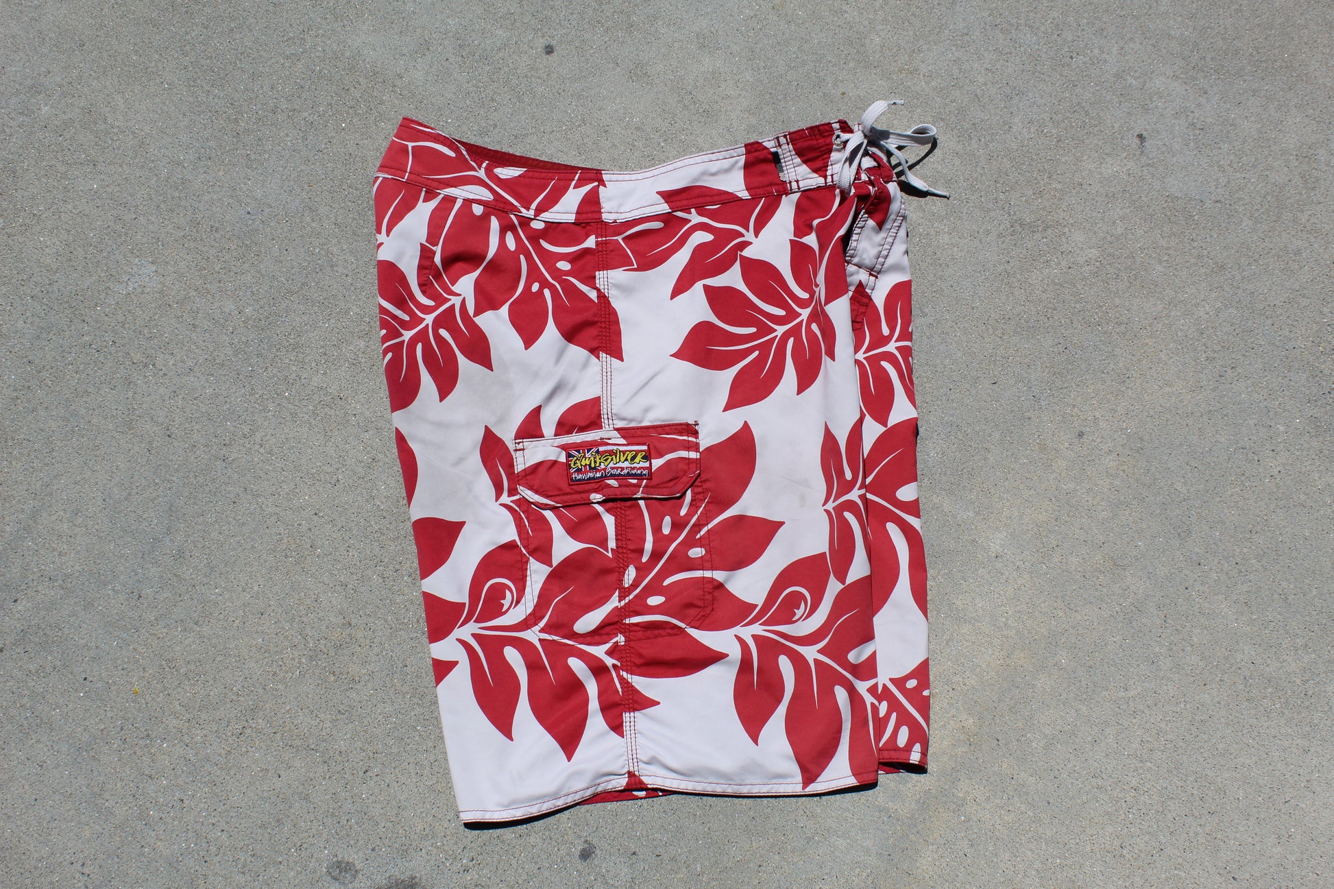 Y2K Quiksilver Baggy Floral Boardies (W33") - Revival Surfwear